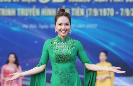 BTV Quỳnh Anh giành giải đặc biệt "Vẻ đẹp VTV 2022"