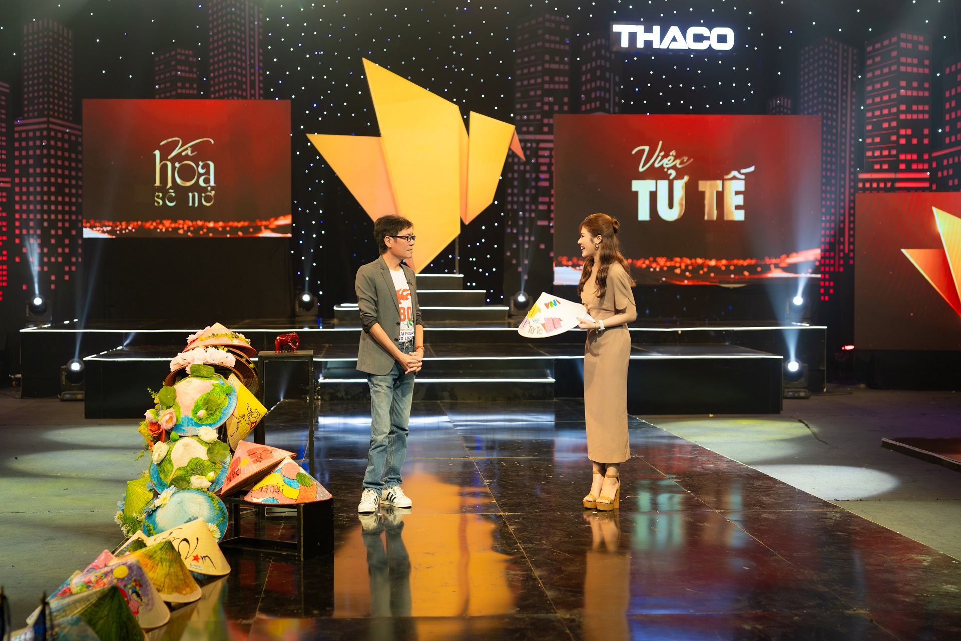 Việc tử tế T12a