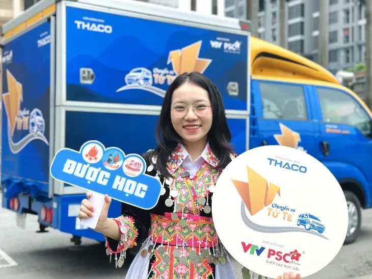 Chuyến xe tử tế tháng 7: Chắp cánh giấc mơ “Được học” đến các sinh viên dân tộc thiểu số