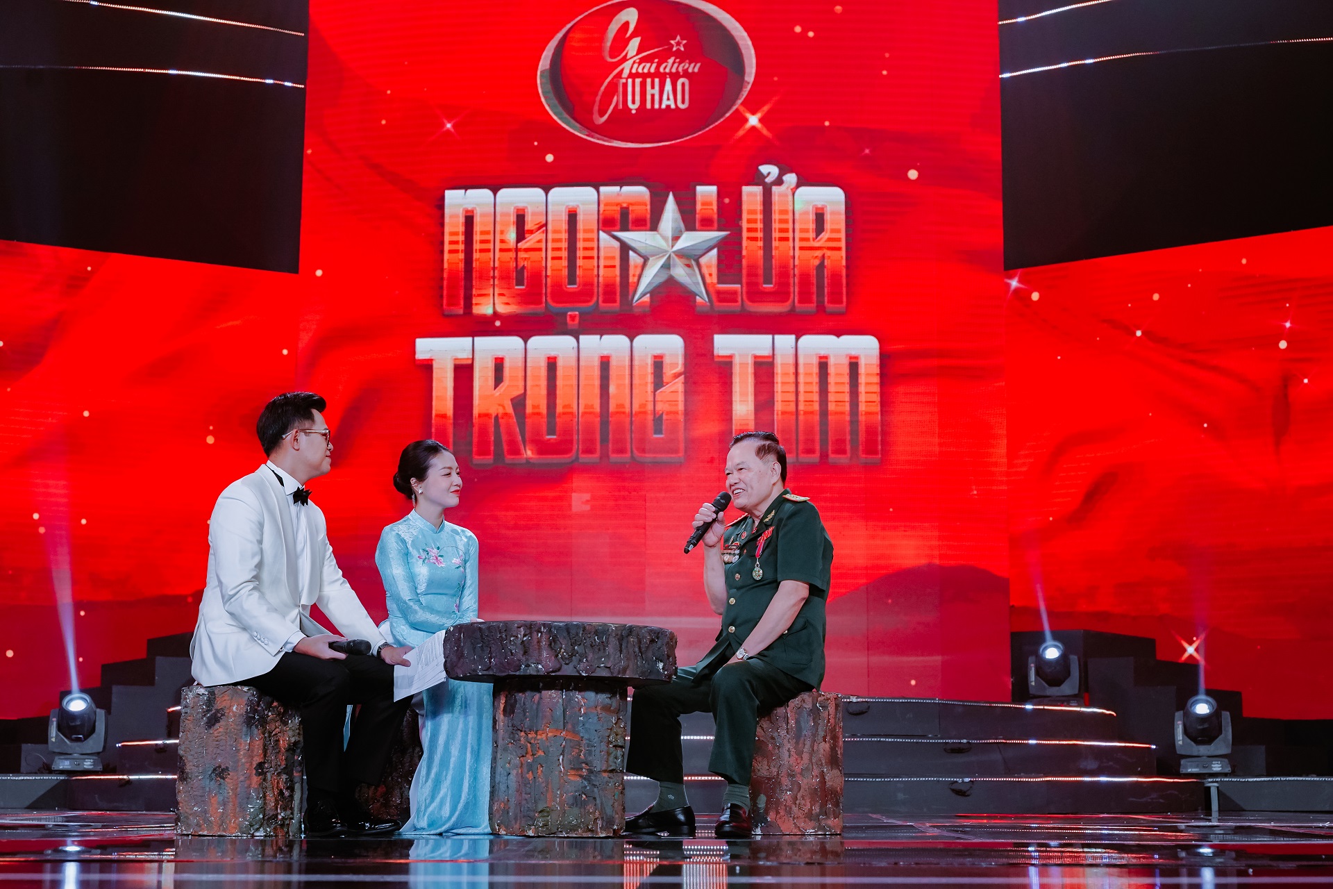 Giai điệu tự hào tháng 5: Khi "ngọn lửa trong tim" được đánh thức