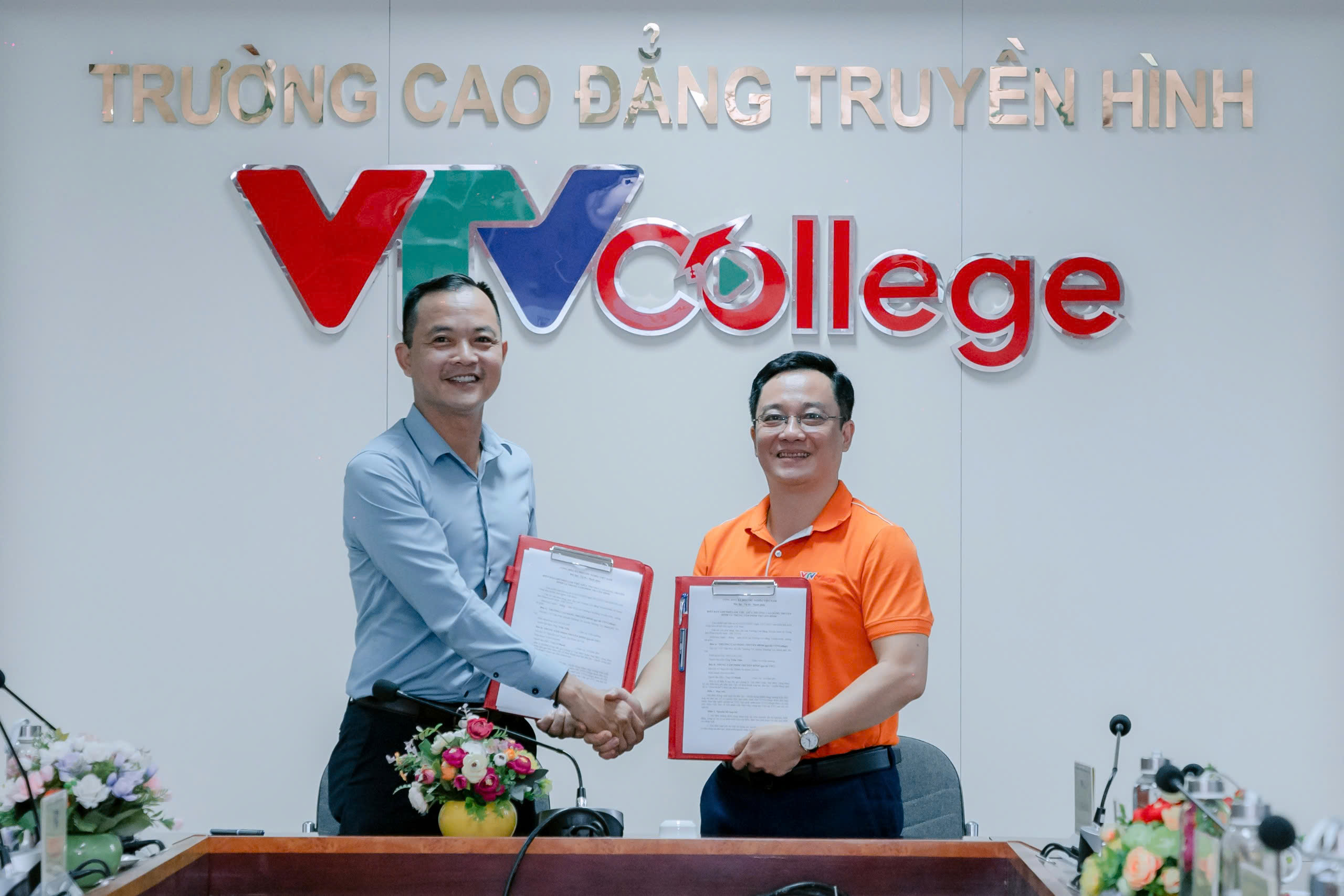 VTV College và VFC hợp tác trong lĩnh vực đào tạo, tuyển dụng