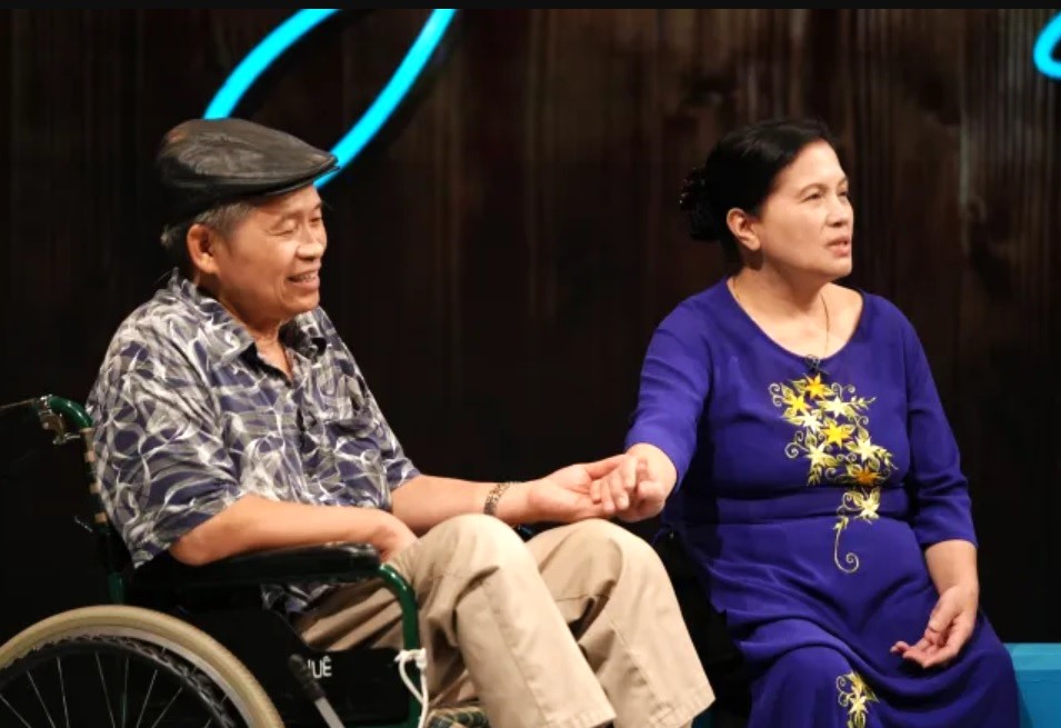 “Trạm yêu thương” tháng 11: Câu chuyện tình yêu cổ tích giữa đời thường