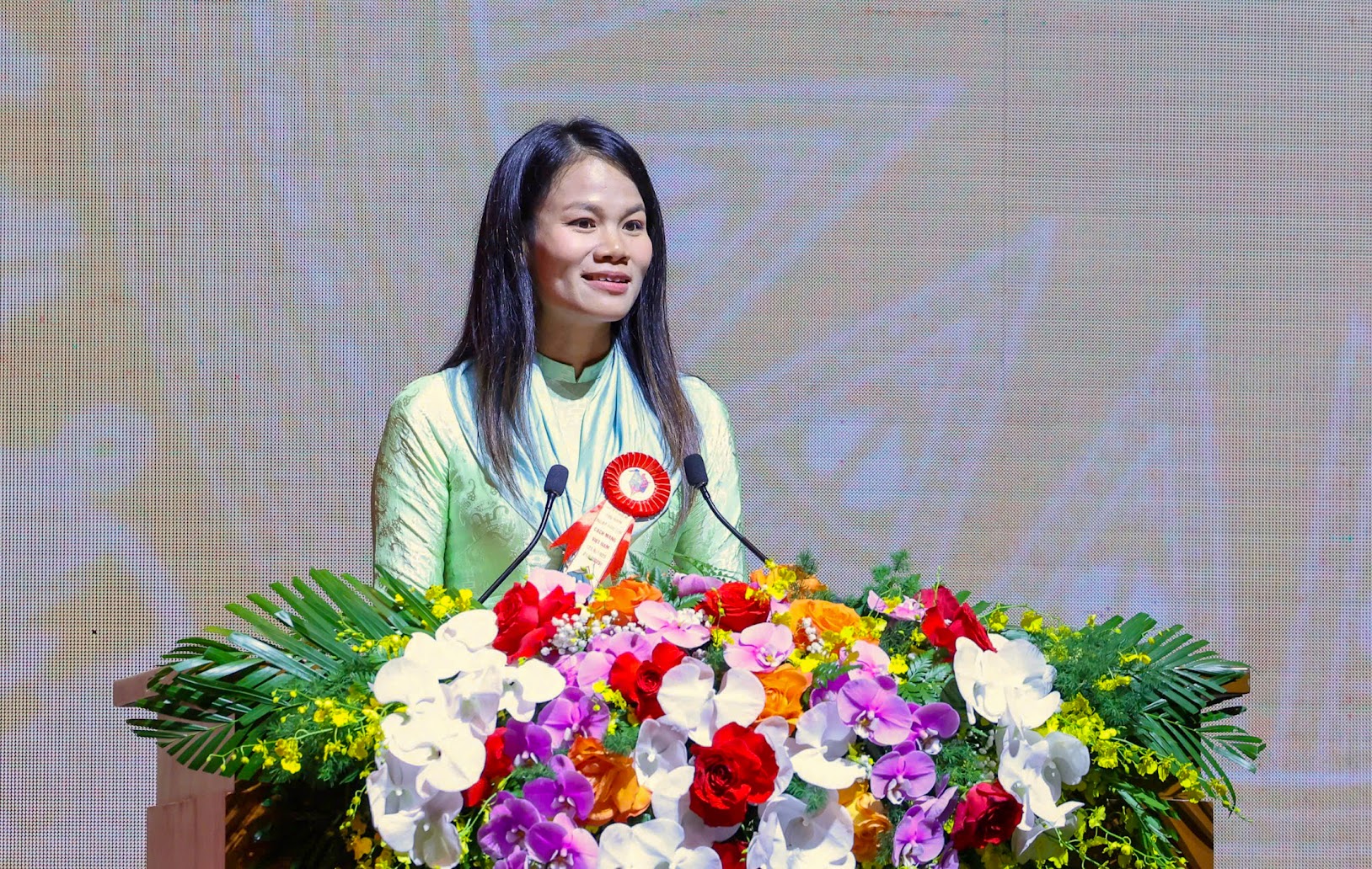 Nhà báo Nguyễn Ngân: Đi về phía nhân dân sẽ được nhân dân tin yêu