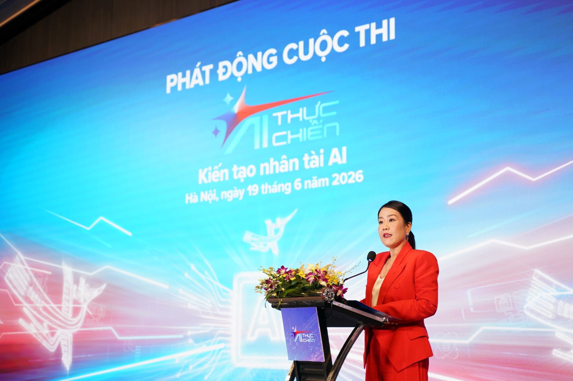 1906-AI-thuc-chien-9