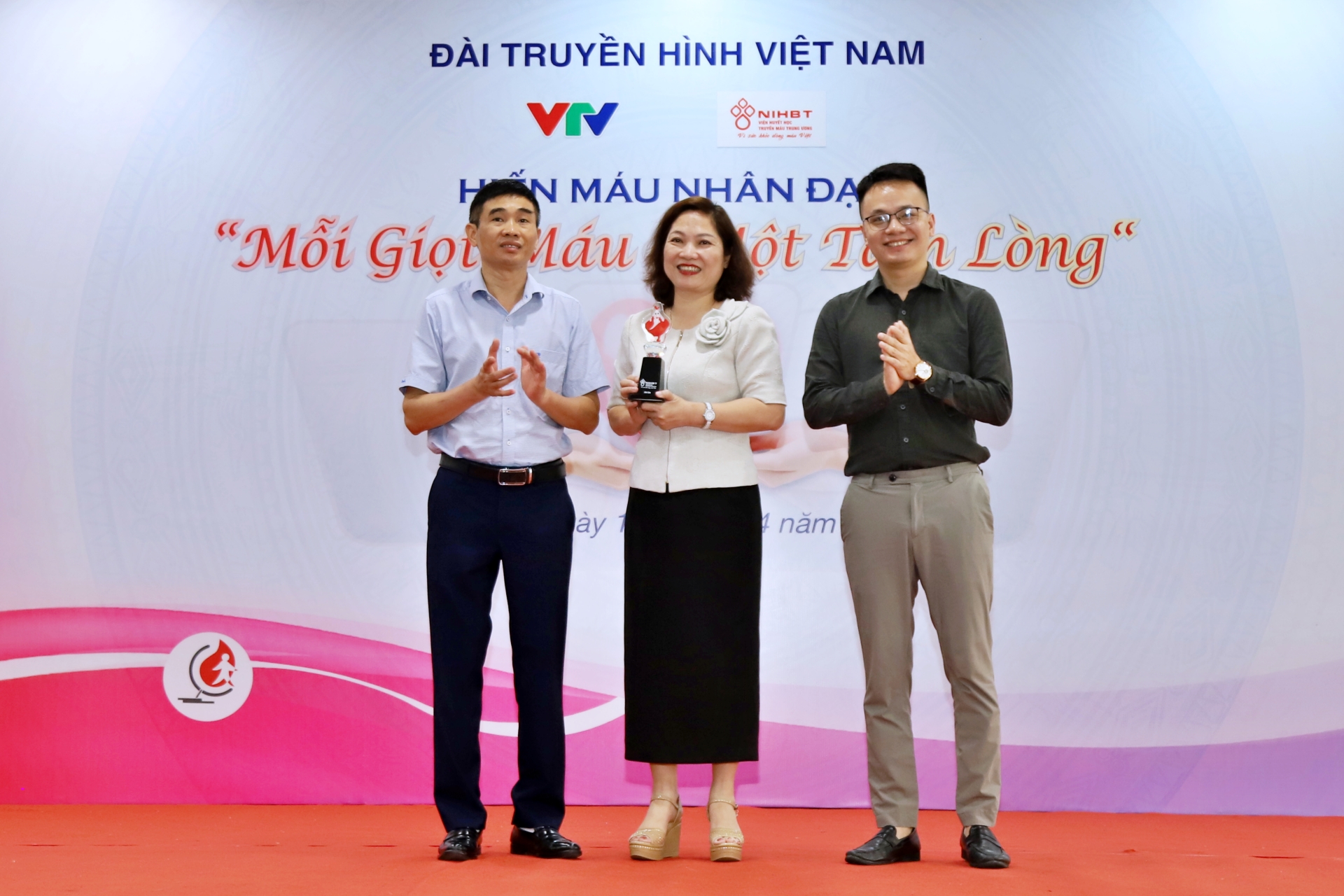 Hơn 300 công đoàn viên, thanh niên VTV tham gia Ngày hội hiến máu tình nguyện