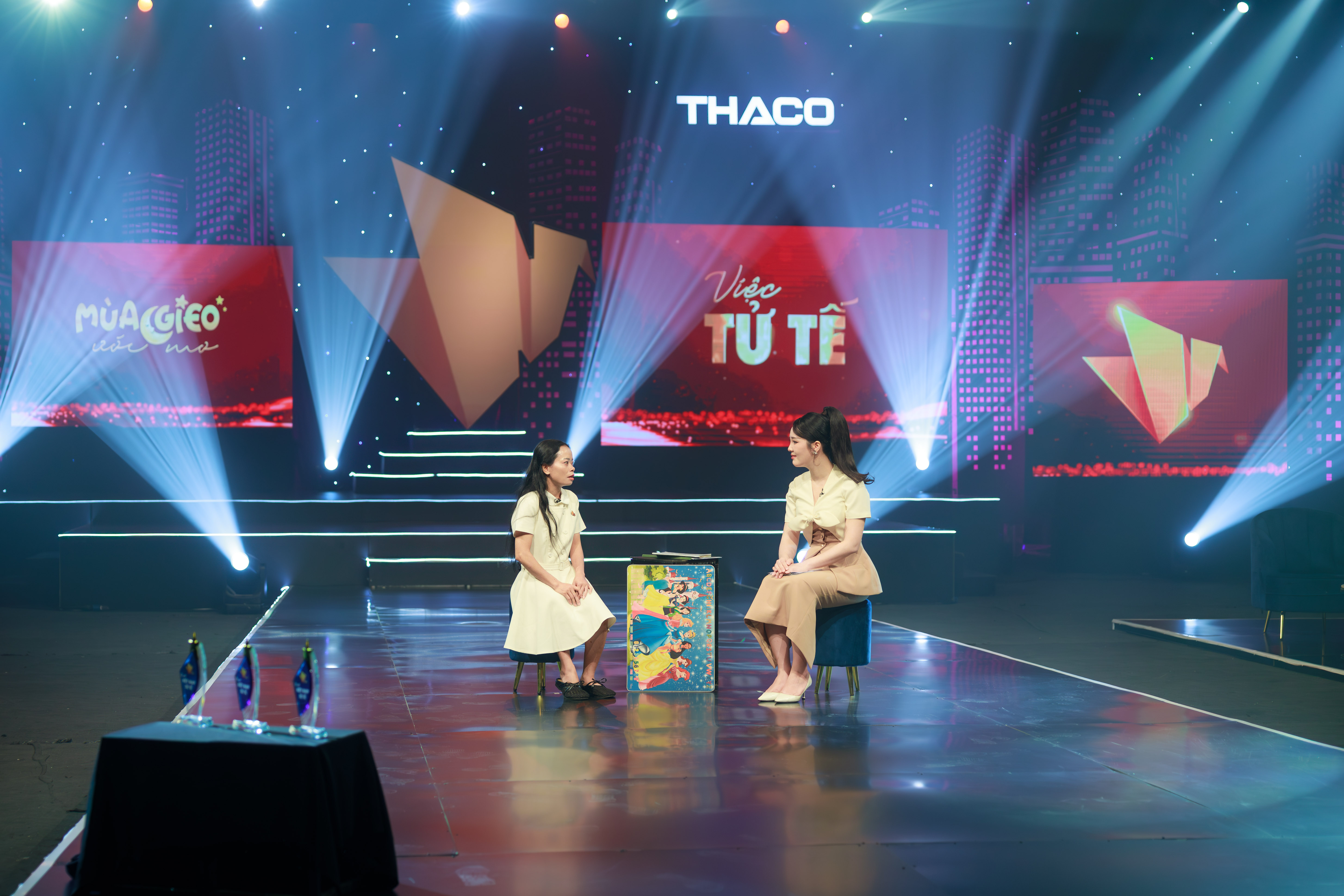 “Cô giáo tí hon” và những học trò đặc biệt